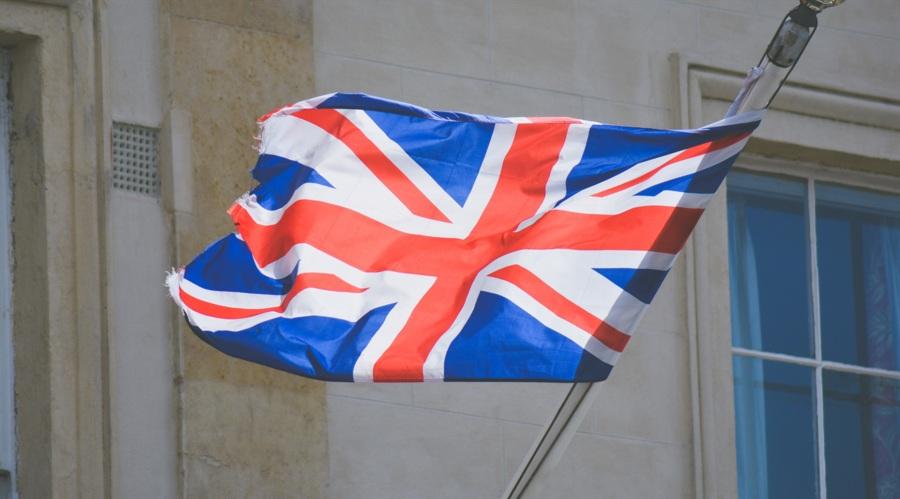 British Fund Managers Drive Forex Hedging, Options Usage Increases by 86%